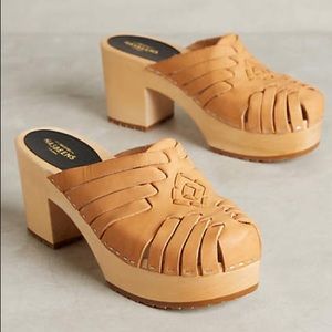 ✨WEEKEND SALE✨ Huarache Slip in Platform Sandal